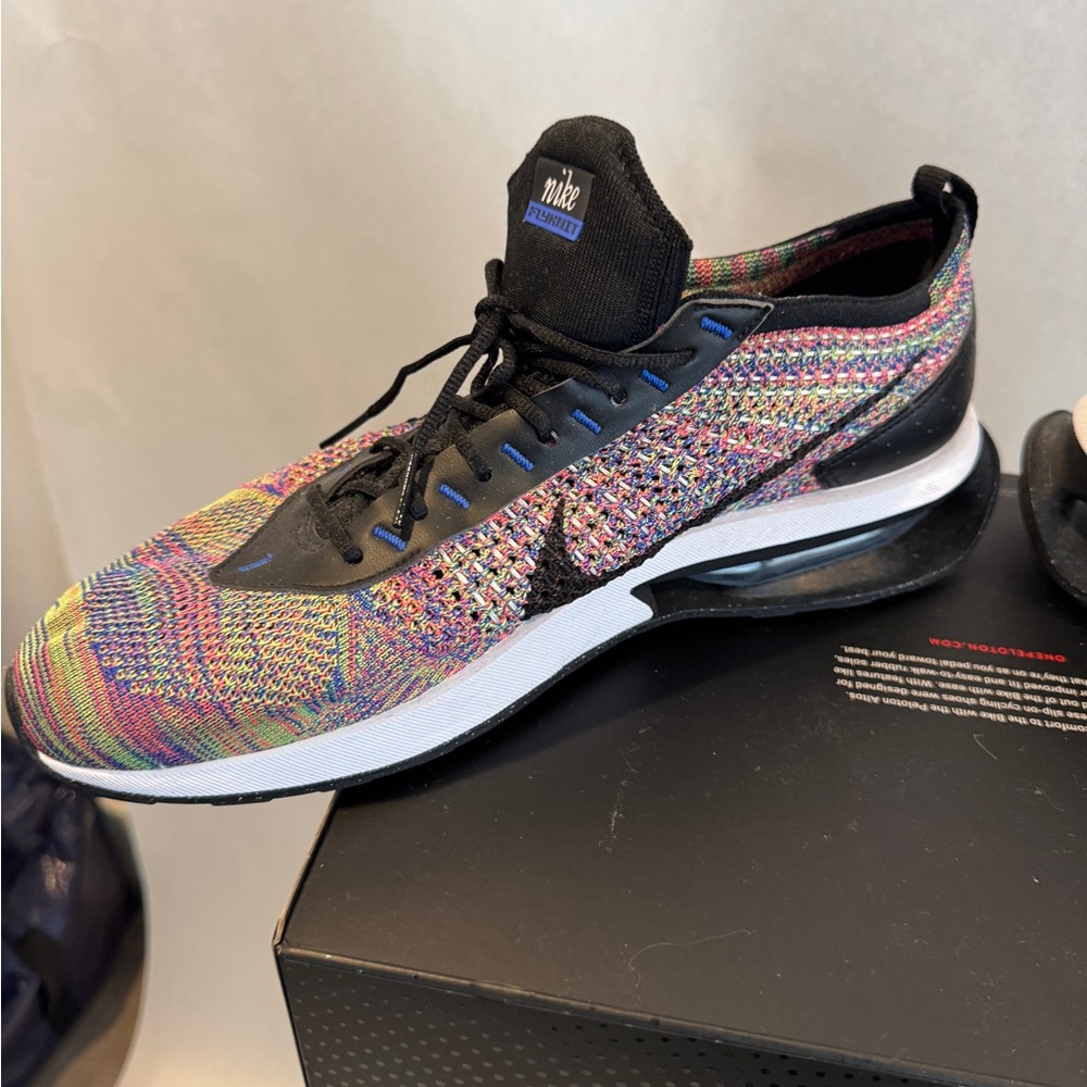 Nike Airmax Flyknit Racer Multi-Color - Picture 14 of 16